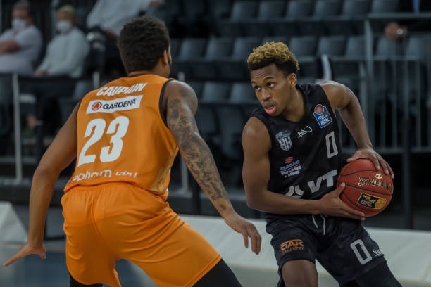 这并非仅靠 这并非仅靠