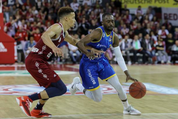 在被对手球 在被对手球