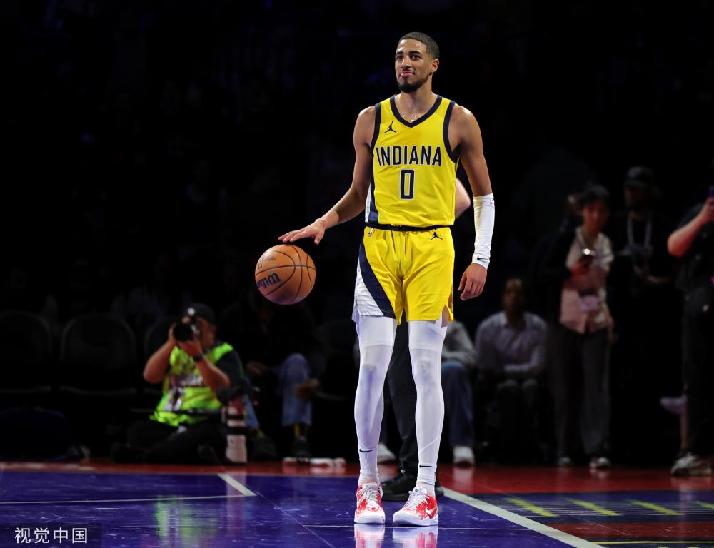 官方：埃弗顿签下南安普顿边锋迪布林；据悉转会费4200万镑